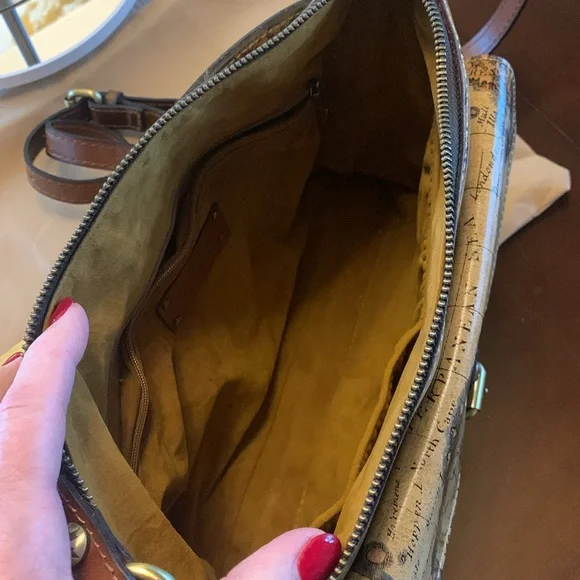 Patricia Nash Kirby crossbody + dust cover EUC